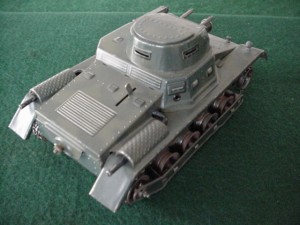 germantoytippcolargepanzer1forsale11b.jpg